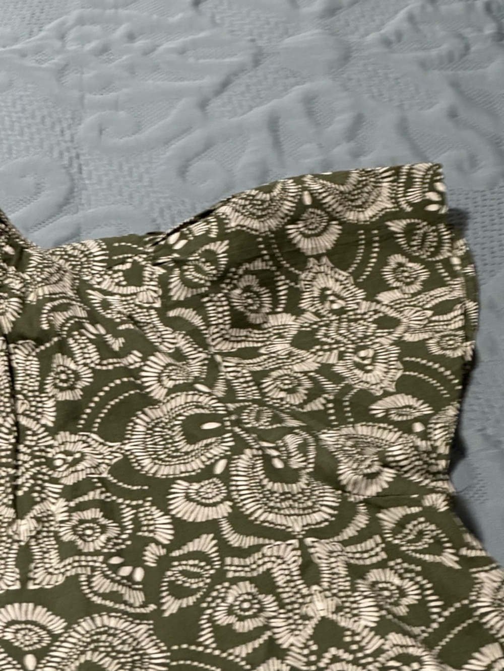Lane Bryant Olive Green & White Printed Flutter Sleeve Top - Picture 2 of 11